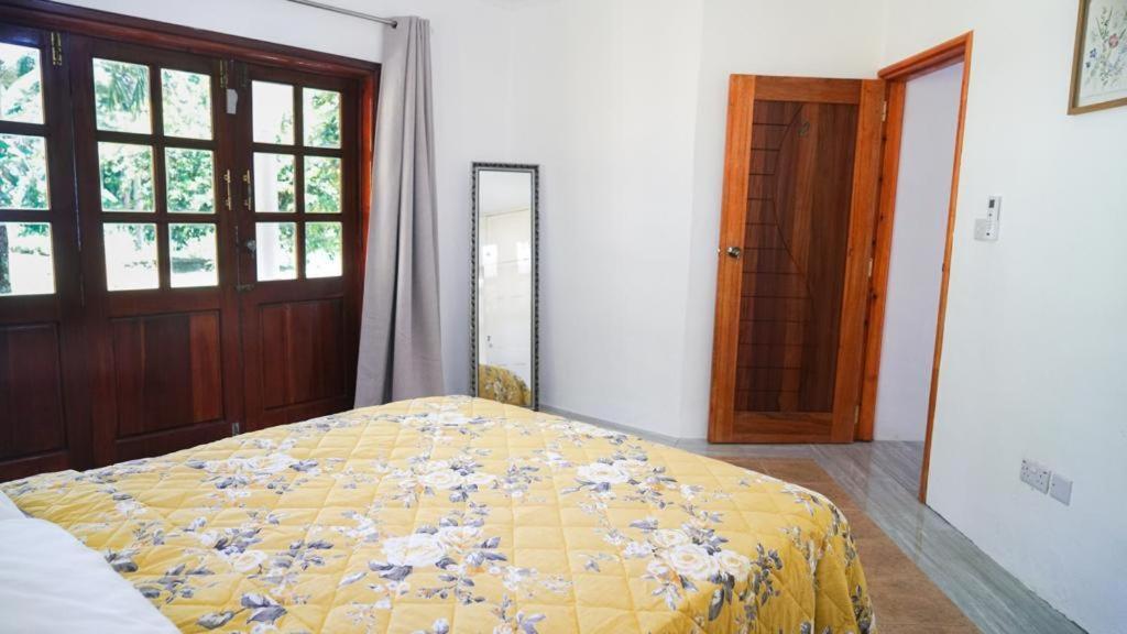 Ogumka, Self Catering , Beoliere, Mahe Hotel Victoria Ngoại thất bức ảnh