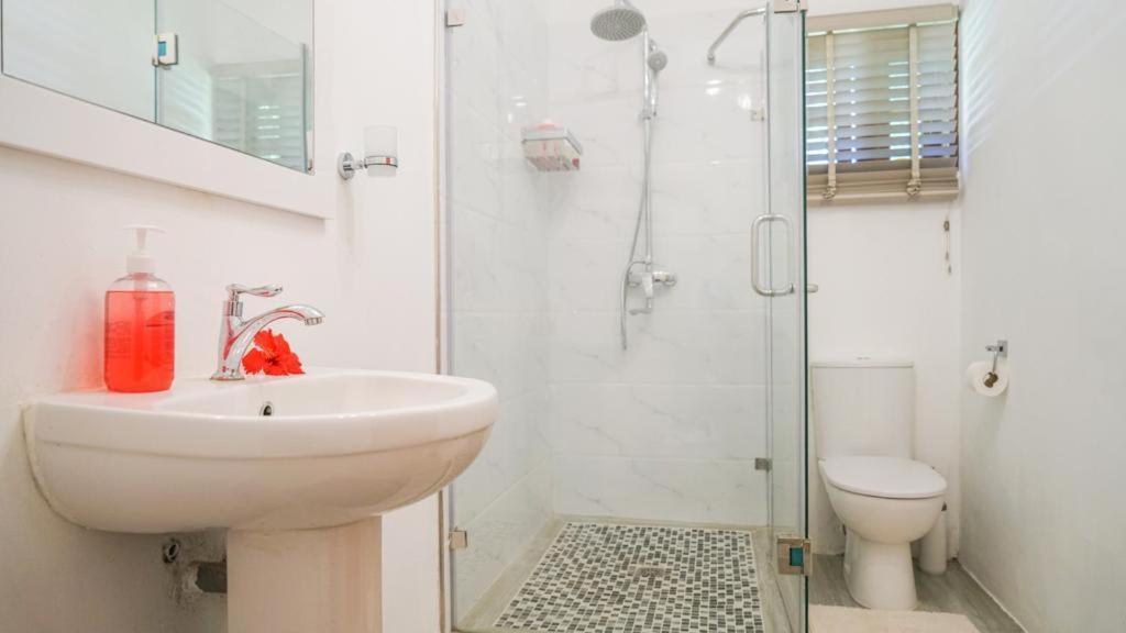Ogumka, Self Catering , Beoliere, Mahe Hotel Victoria Ngoại thất bức ảnh